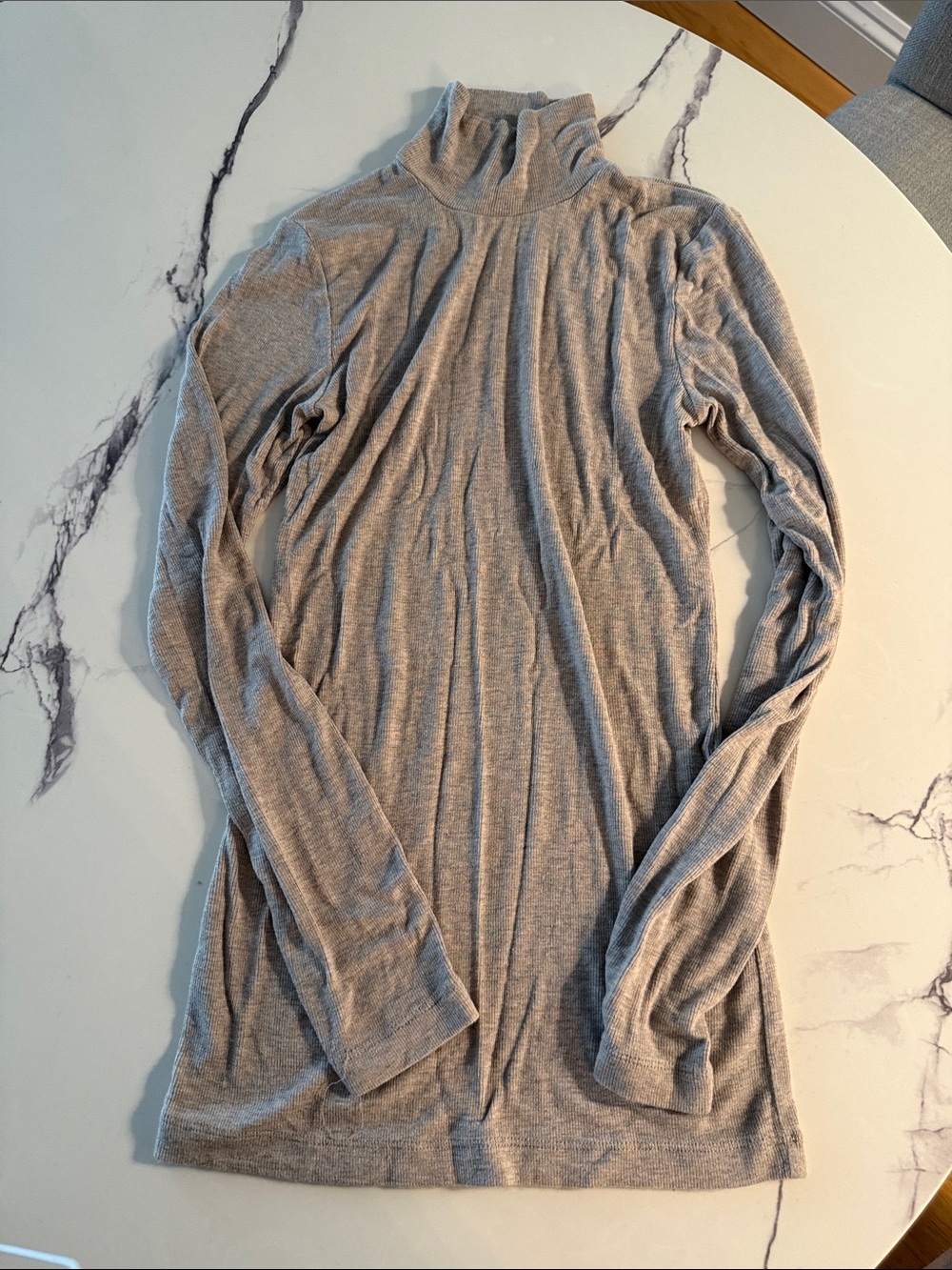 Aritzia Wilfred Turtleneck Top Size M